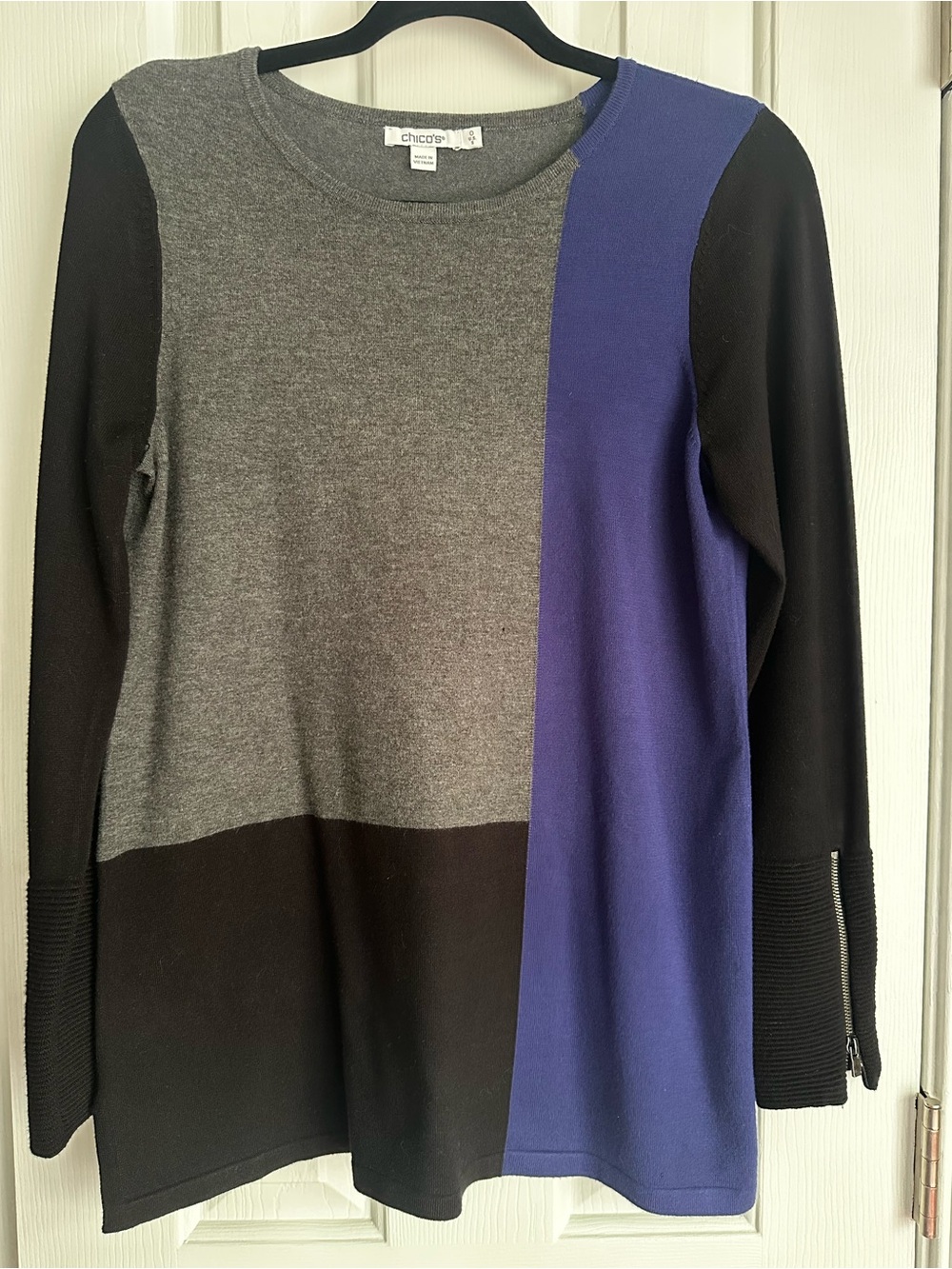 Chico's Colorblock Knit Tunic in Black, Gray & Blue